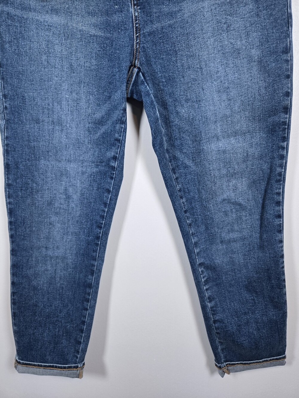 Universal Standard Seine High Rise Skinny Cuffed Cropped Denim Jeans Size 14 - Picture 6 of 14
